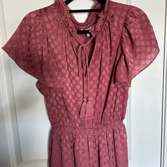 Shiny Dot Jacquard Flutter Sleeve Dress - Picture 3 of 3